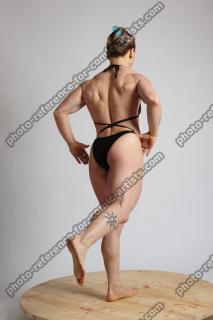 2021 01 KAROLINASTANDING ON ONE FEET 2 (5)